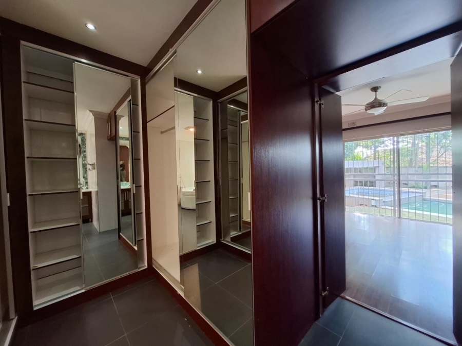 4 Bedroom Property for Sale in Safari Gardens North West